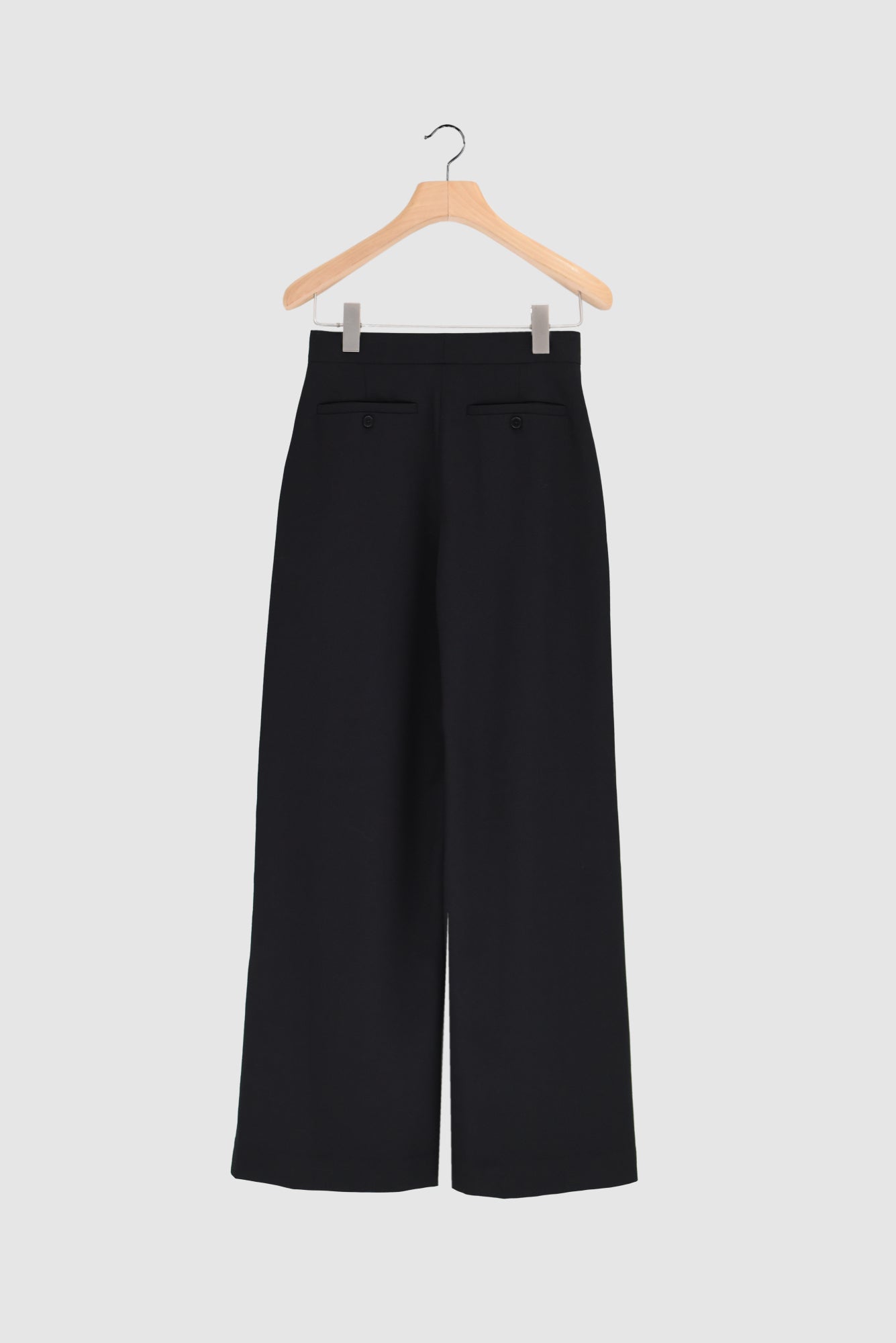 FI - Front pleated Viscose Naia™ Blend evening trousers in Black