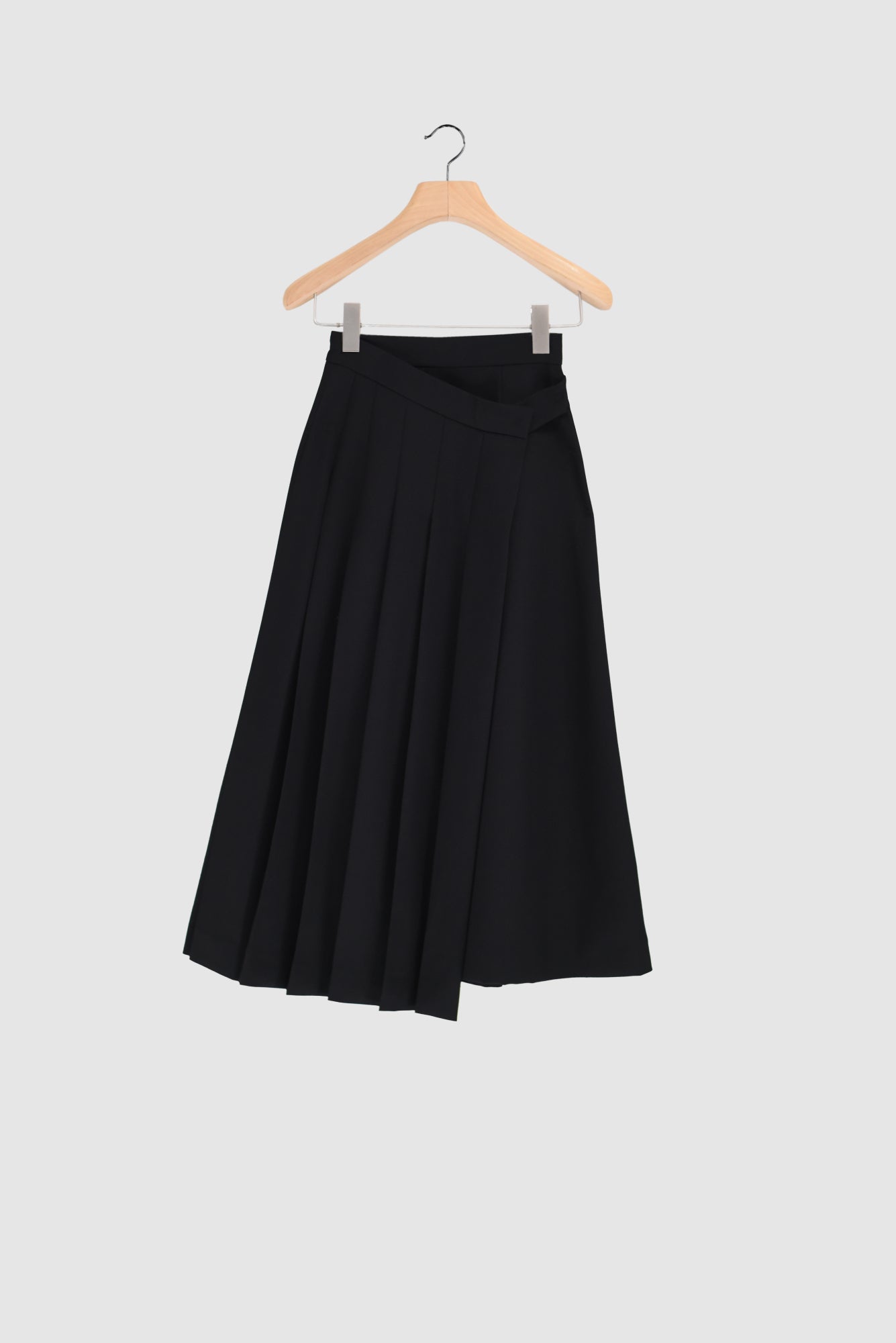 FLORENTINE - Pleated Wrap Wool Gabardine Skirt in Black