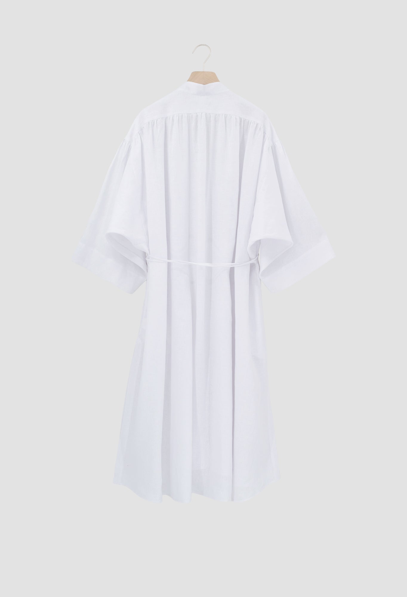HAKONE - White Loose-Fitting Kimono