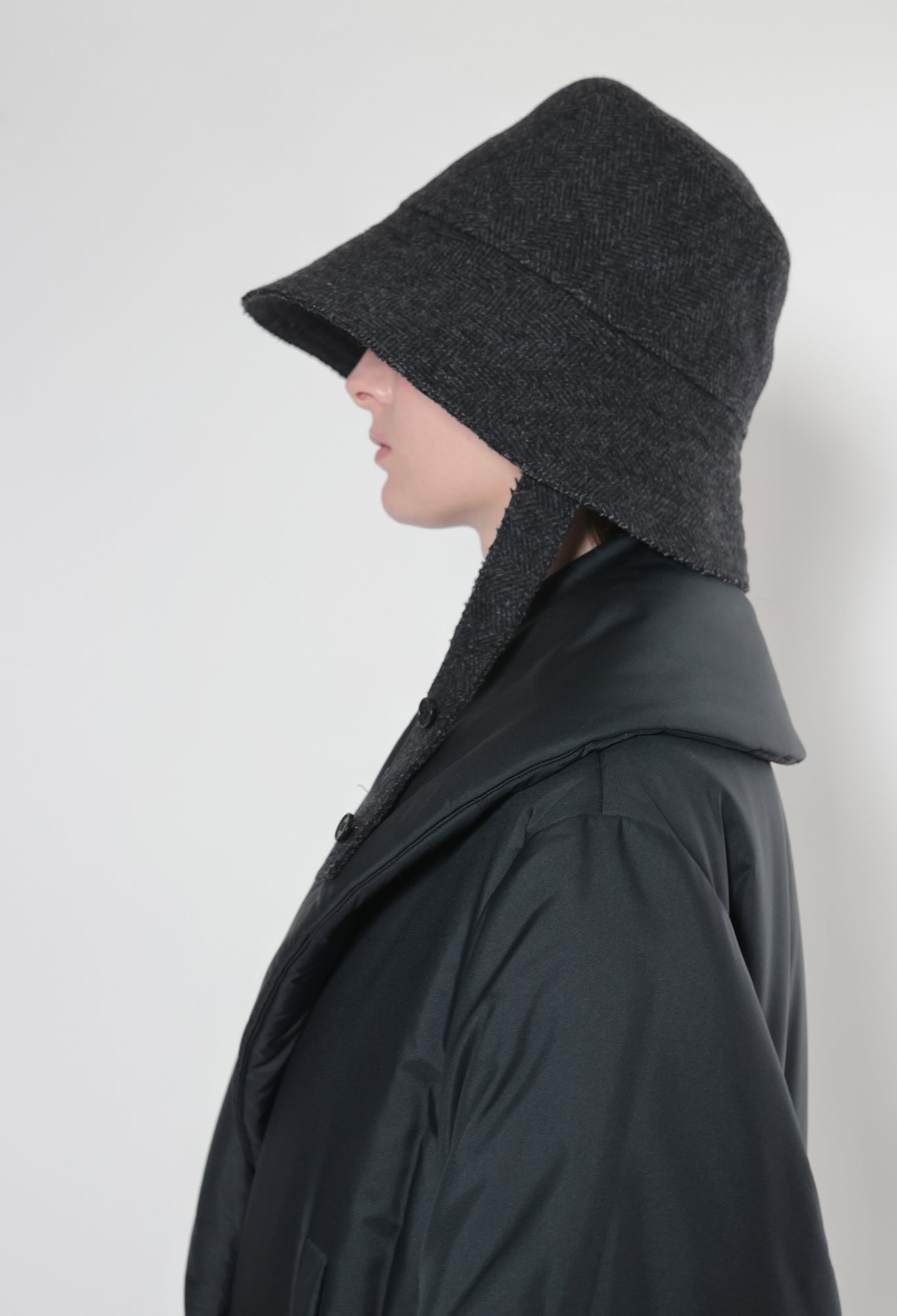 Charlie - Wool Herringbone Bucket Hat with Large Brim in Dark Gray