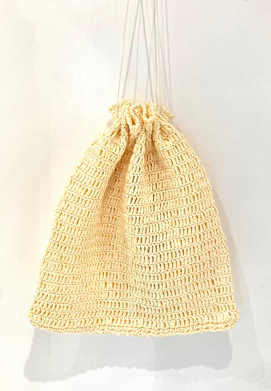 Raffia Drawstring Bag in Ivory