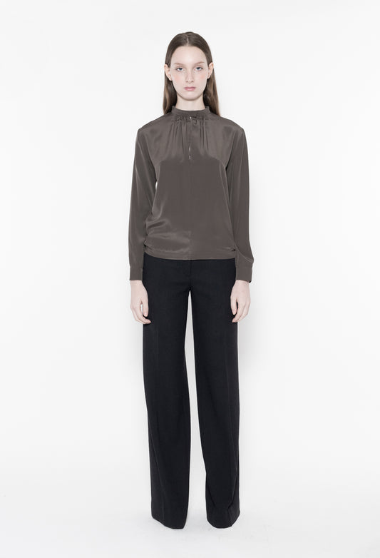VIOLA - Crepe de Chine Silk Blouse in Moss