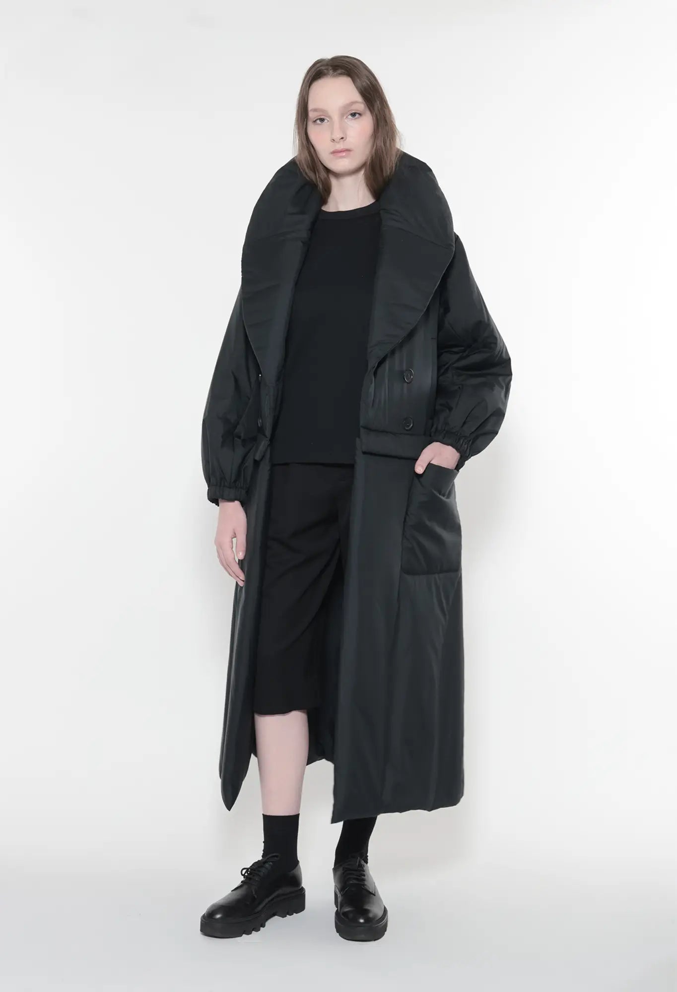 Wendeline Coat in Black