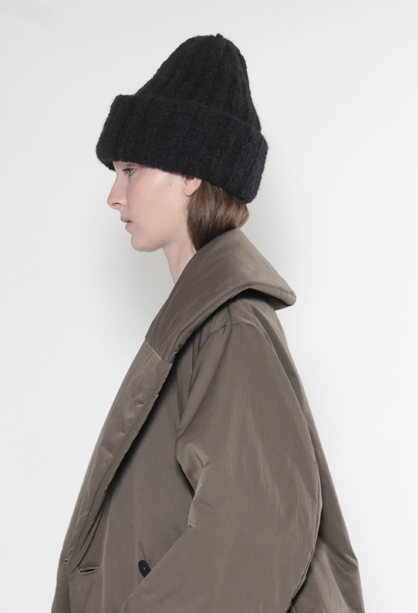 Elm Hat in Black