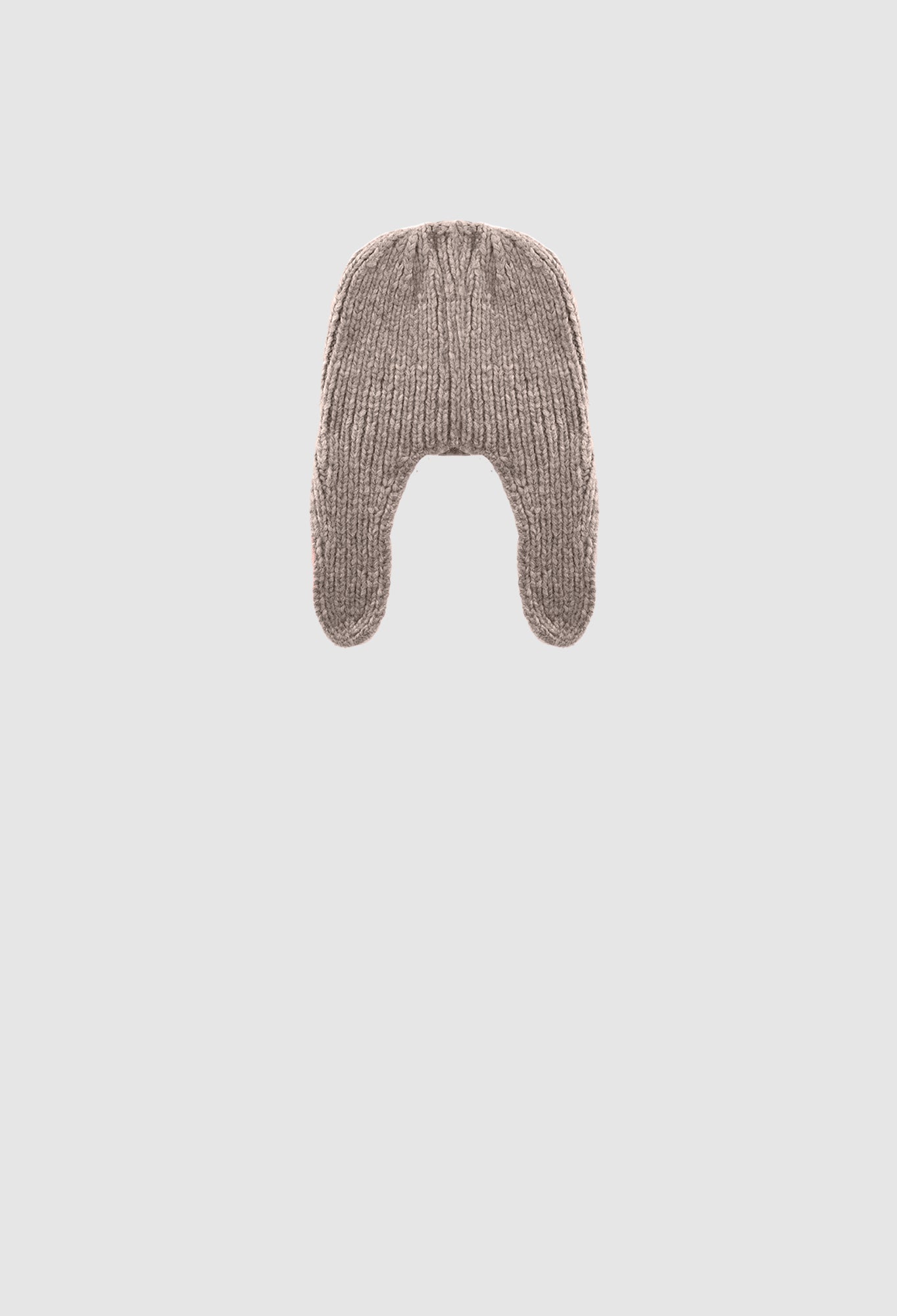 COLETTE - Hand-Knit Hat in Beige
