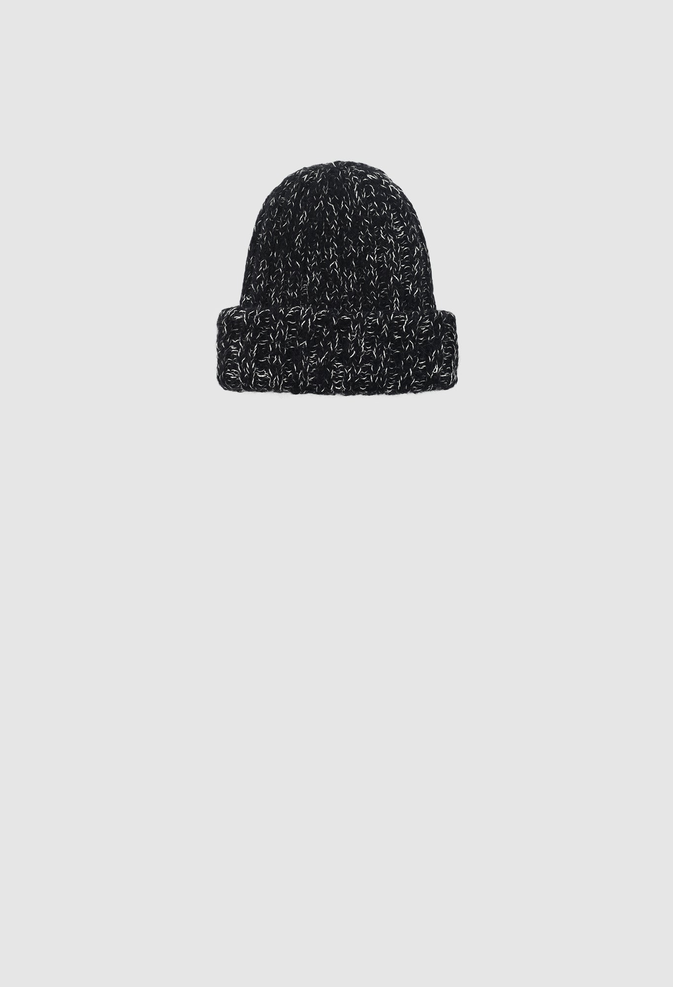 YUKI - Alpaca Double Layered Hand-Knit Ribbed Hat in Melange Black